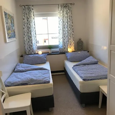 Ferienwohnung Zum Hof - Koneking *